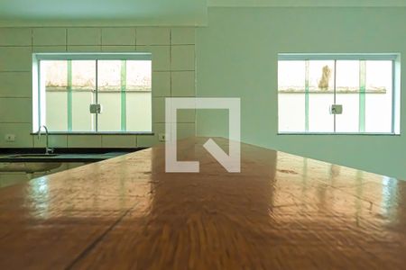 Casa à venda com 180m², 3 quartos e 6 vagasCozinha 