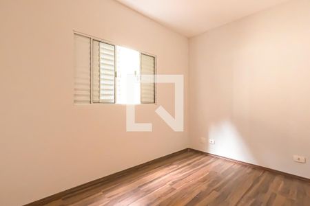 Casa à venda com 180m², 3 quartos e 6 vagasQuarto 2