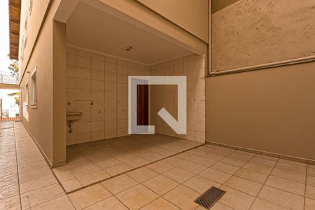 Casa à venda com 180m², 3 quartos e 6 vagasÁrea de Serviço