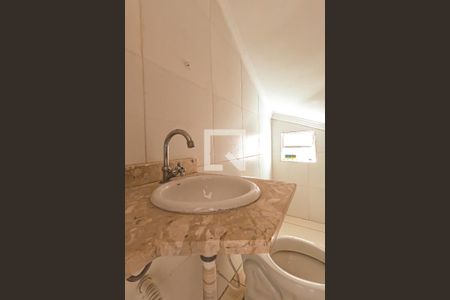 Casa à venda com 180m², 3 quartos e 6 vagasLavabo