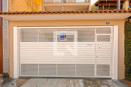 Casa à venda com 180m², 3 quartos e 6 vagasFachada da Casa