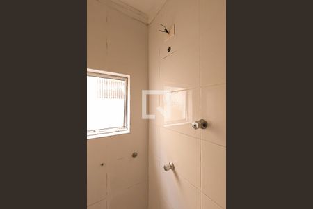 Casa à venda com 180m², 3 quartos e 6 vagasBanheiro da Suíte