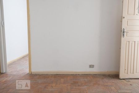 Sala de casa para alugar com 1 quarto, 50m² em Vila Ré, São Paulo
