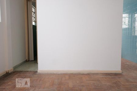 Sala de casa para alugar com 1 quarto, 50m² em Vila Ré, São Paulo