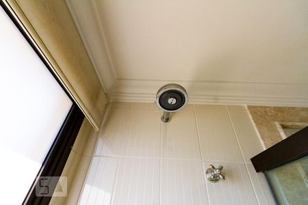 Apartamento à venda com 500m², 4 quartos e 5 vagas Apartamento à venda com 500m², 4 quartos e 5 vagasBanheiro da Suíte 2 - Ducha