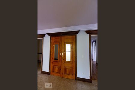 Entrada de apartamento à venda com 4 quartos, 500m² em Vila Suzana, São Paulo