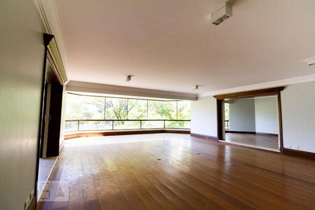 Sala 1 de apartamento à venda com 4 quartos, 500m² em Vila Suzana, São Paulo
