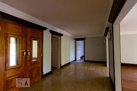Hall de Entrada de apartamento à venda com 4 quartos, 500m² em Vila Suzana, São Paulo