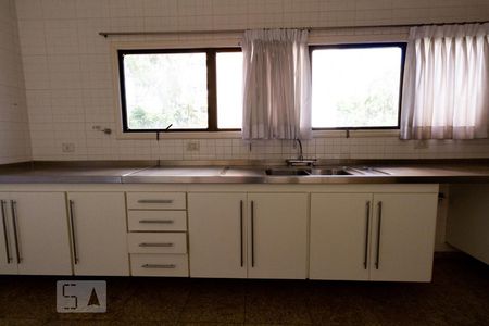 Apartamento à venda com 500m², 4 quartos e 5 vagas Apartamento à venda com 500m², 4 quartos e 5 vagasCozinha - Armários