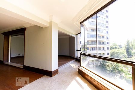 Sala 1 de apartamento à venda com 4 quartos, 500m² em Vila Suzana, São Paulo