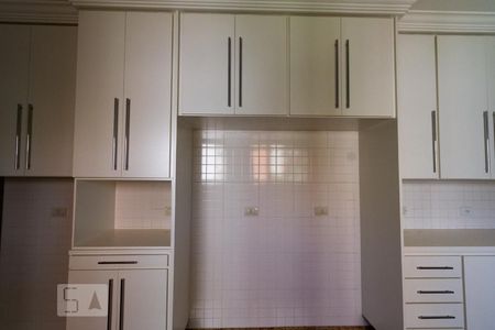 Apartamento à venda com 500m², 4 quartos e 5 vagas Apartamento à venda com 500m², 4 quartos e 5 vagasCozinha - Armários