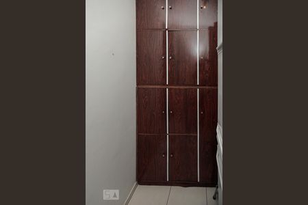 Apartamento à venda com 71m², 2 quartos e 1 vagaQuarto de Serviço