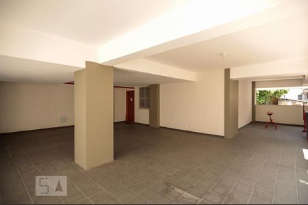 Apartamento à venda com 71m², 2 quartos e 1 vagaPlay