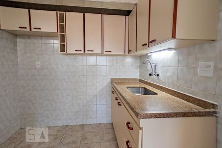 Apartamento para alugar com 52m², 2 quartos e 1 vagaCozinha