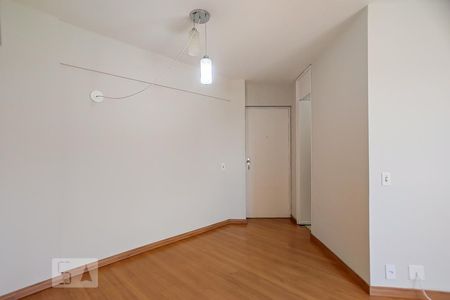 Sala de apartamento para alugar com 2 quartos, 52m² em Jardim Olympia, São Paulo