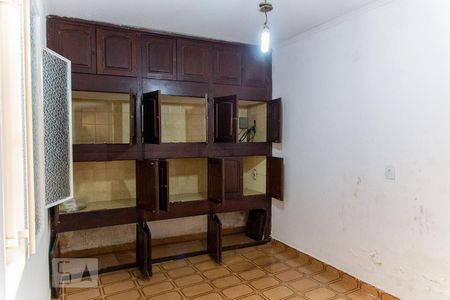 Casa à venda com 220m², 5 quartos e 3 vagasQuarto de Serviço