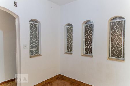 Casa à venda com 220m², 5 quartos e 3 vagasQuarto 4