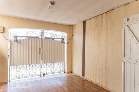 Casa à venda com 220m², 5 quartos e 3 vagasGaragem