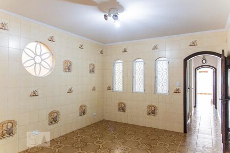 Casa à venda com 220m², 5 quartos e 3 vagasCozinha