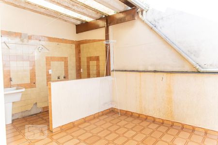 Casa à venda com 220m², 5 quartos e 3 vagasÁrea de Serviço