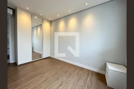 Apartamento para alugar com 68m², 1 quarto e 2 vagas Apartamento para alugar com 68m², 1 quarto e 2 vagasSuite