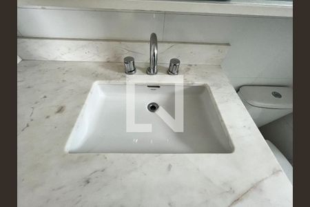 Apartamento para alugar com 68m², 1 quarto e 2 vagas Apartamento para alugar com 68m², 1 quarto e 2 vagasBanheiro da Suíte