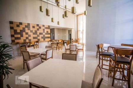 Apartamento para alugar com 68m², 1 quarto e 2 vagas Apartamento para alugar com 68m², 1 quarto e 2 vagasÁrea comum - Salão de festas