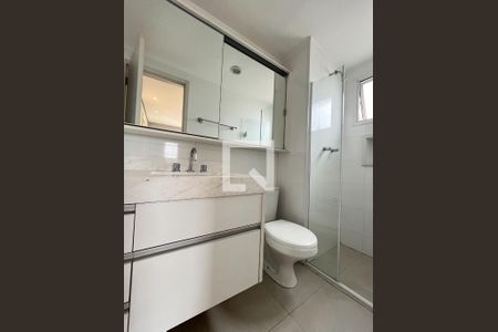 Apartamento para alugar com 68m², 1 quarto e 2 vagas Apartamento para alugar com 68m², 1 quarto e 2 vagasBanheiro da Suíte