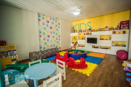 Apartamento para alugar com 68m², 1 quarto e 2 vagas Apartamento para alugar com 68m², 1 quarto e 2 vagasÁrea comum - Espaço Kids