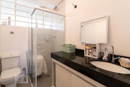 Banheiro de apartamento para alugar com 1 quarto, 45m² em Paraíso, São Paulo