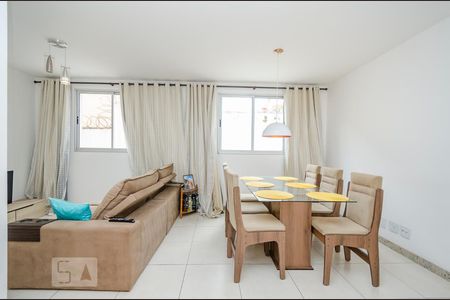 Sala de apartamento para alugar com 3 quartos, 79m² em Jardim América, Belo Horizonte