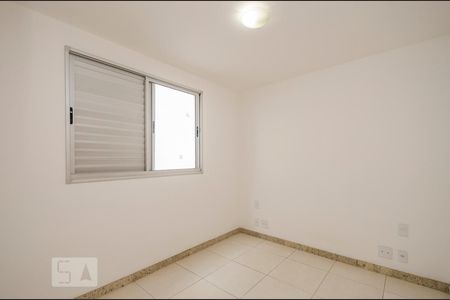 Suíte de apartamento para alugar com 3 quartos, 79m² em Jardim América, Belo Horizonte