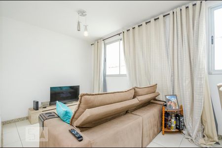 Sala de apartamento para alugar com 3 quartos, 79m² em Jardim América, Belo Horizonte