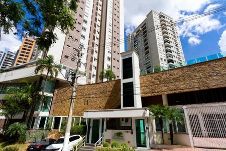 Apartamento à venda com 122m², 2 quartos e 2 vagasFachada