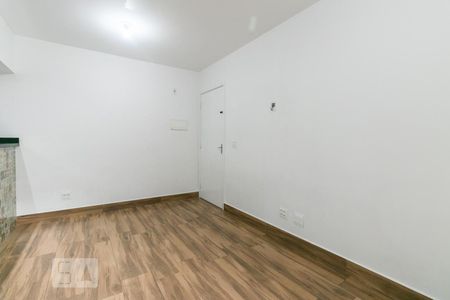 Sala de apartamento para alugar com 2 quartos, 46m² em Jardim Vila Formosa, São Paulo