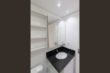 Studio para alugar com 30m², 1 quarto e 1 vaga Studio para alugar com 30m², 1 quarto e 1 vagaBanheiro