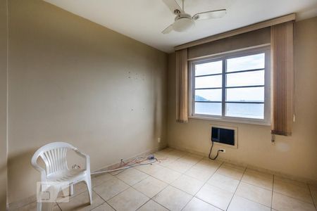 Quarto 1 de apartamento para alugar com 1 quarto, 7m² em Boqueirão, Santos