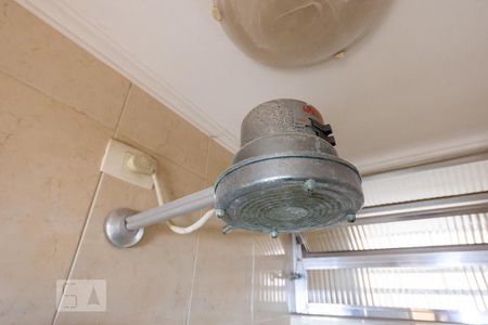 Apartamento para alugar com 7m², 1 quarto e sem vagaChuveiro