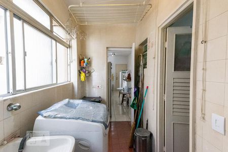 Apartamento à venda com 130m², 4 quartos e 1 vagaÁrea de Serviço