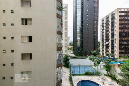 Apartamento à venda com 130m², 4 quartos e 1 vagaVista