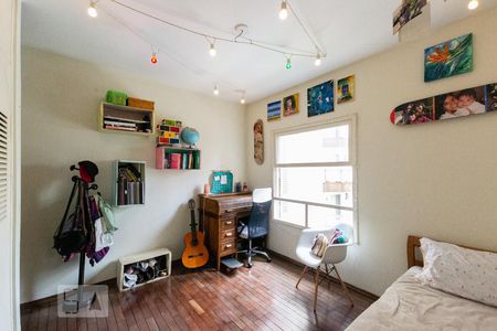 Apartamento à venda com 130m², 4 quartos e 1 vagaQuarto 2