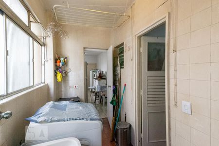 Apartamento à venda com 130m², 4 quartos e 1 vagaÁrea de Serviço