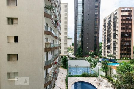 Apartamento à venda com 130m², 4 quartos e 1 vagaVista