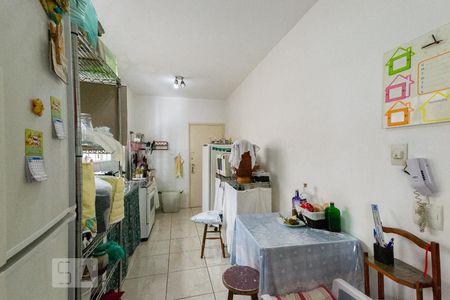 Apartamento à venda com 130m², 4 quartos e 1 vagaCozinha