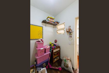 Apartamento à venda com 130m², 4 quartos e 1 vagaQuarto de Serviço