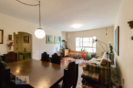 Apartamento à venda com 130m², 4 quartos e 1 vagaSala