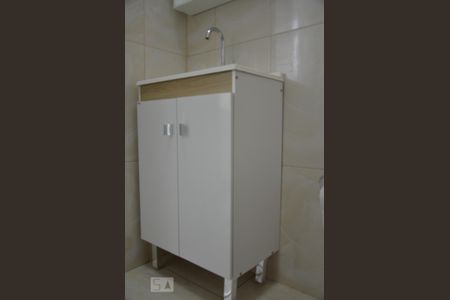 Casa para alugar com 82m², 2 quartos e sem vagaBanheiro Social 1