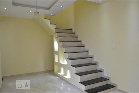 Casa para alugar com 82m², 2 quartos e sem vagaSala