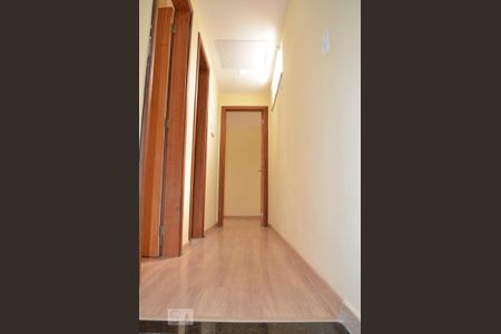Casa para alugar com 82m², 2 quartos e sem vagacorredor Quarto 2