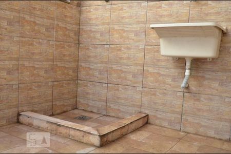 Casa para alugar com 82m², 2 quartos e sem vagaÁrea de serviço